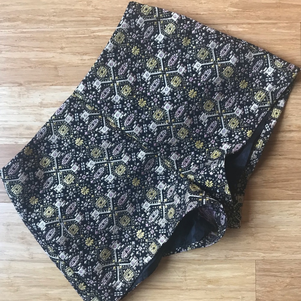 Forever 21 embroidered shorts